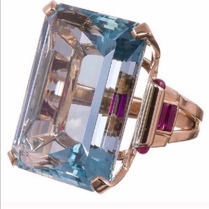 Aquamarine 10CT Rose gold Ring